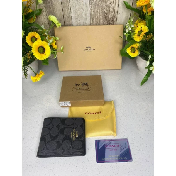 Stylish Coach Wallet With Og Box Card Dust Bag For Men