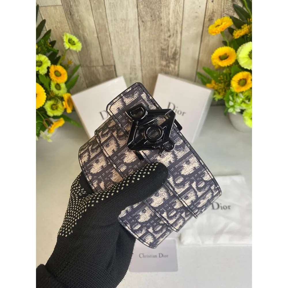 Stylish Dior Belt For Men (SUP797) - stayhit.in Stylish Dior Belt For Men (SUP797) - stayhit.in