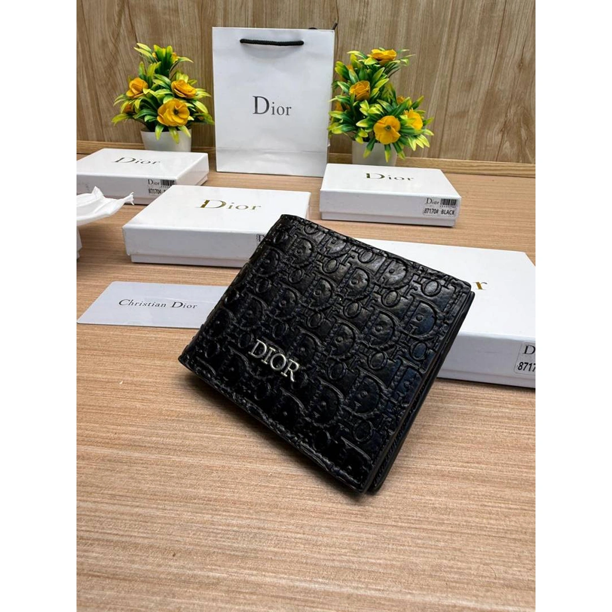 Stylish Dior Wallet For Men (DW102) - stayhit.in Stylish Dior Wallet For Men (DW102) - stayhit.in
