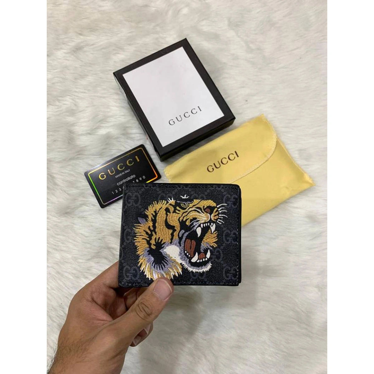 Stylish Gucci Tiger Wallet With Og Box For Men (DW316) - stayhit.in Stylish Gucci Tiger Wallet With Og Box For Men (DW316) - stayhit.in