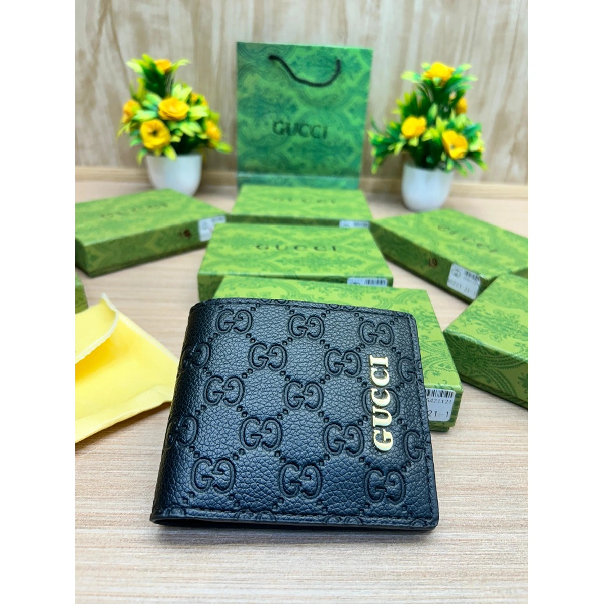 Stylish Gucci Wallet For Men (DW111) - stayhit.in Stylish Gucci Wallet For Men (DW111) - stayhit.in