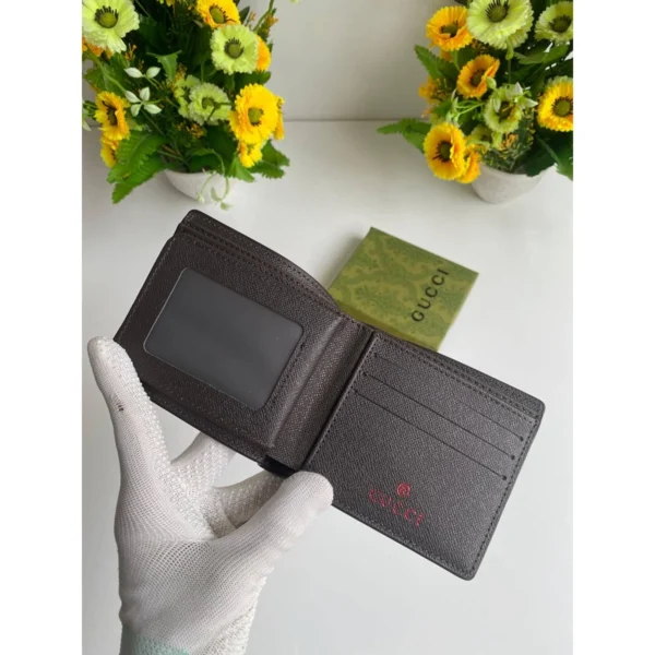 Stylish Gucci Wallet With Og Box All Accessories For Men