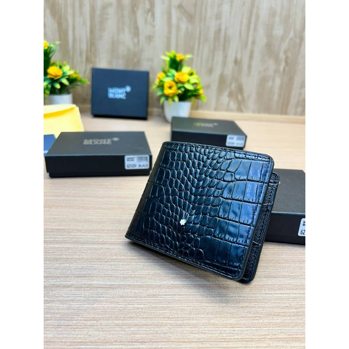Stylish Mont Blanc Wallet Black For Men (DW314) - stayhit.in Stylish Mont Blanc Wallet Black For Men (DW314) - stayhit.in